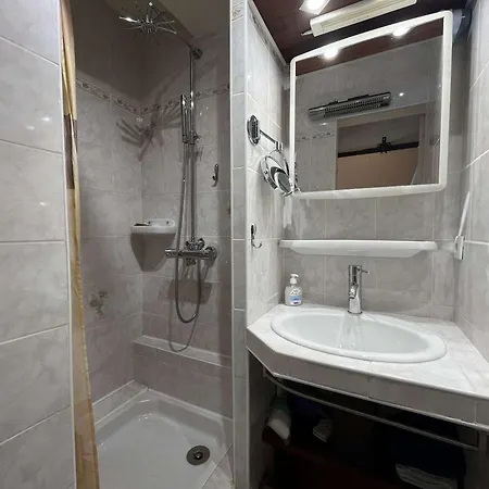 Апартаменты T2 Climatise Avec Terrasse, - Fr-1-308-54 Ле-Лаванду